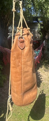 Berg boxsack aus leder - berg,
