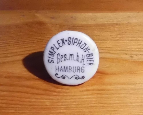 Uralter porzellanverschluss - uralter,