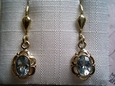 Goldohrhänger 333 mit Blautopas, kurze Ohrringe Gold 333 mit Blautopas