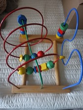 Motorikschleife aus Holz mit 3 verschiedenen Schleifen- Maße ca. 31 x 28 x 25 cm