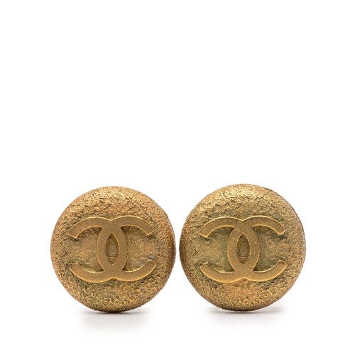 Chanel gold plated round - plated,