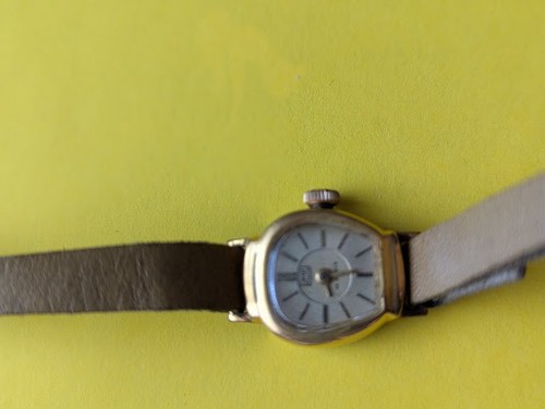 Alte umf damen armbanduhr - alte,