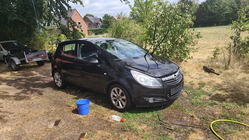 Opel corsa 90 - 1.4, ps