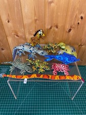 Sandtiere Meerestiere Konvolut Eidechsen Giraffe Elefant Schlange Delfin Frosch