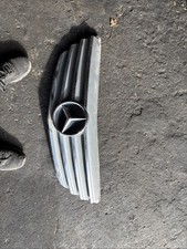 A1698800783 Mercedes W245 B-Klasse Grill Frontgrill ( Bis Modellpflege ) #3
