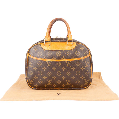 Louis vuitton canvas - louis, monogram