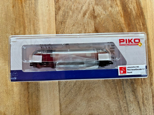 Piko 40501 diesellok 221 - 40501,