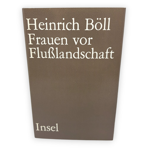 Frauen vor flußlandschaft - frauen,