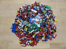 Lego Konvolut über 4 kg Steine Technik Motoren Flugzeug Platten Fenster
