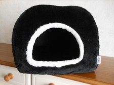 Große AniOne Kuschelhöhle Katzen, Bett, Haus, Plüsch, schwarz, ca. 50x50x40 cm