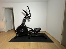 Nautilus Ellipsentrainer E626 (WIE NEU)