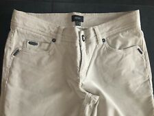Maxx-Cordhose, Feincord, Short,  kurze Hose,  cremeweiß, Gr 38, neuwertig