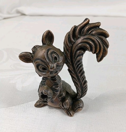 Vintage eichhörnchen figur - eichhörnchen,