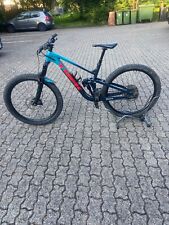 Trek Slash 8 Mountain Bike