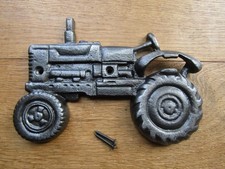 Gusseisen rustikal Flaschenöffner BAUERNHAUS / Bauer Traktor Oldtimer alte Wand Bier