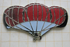 FALLSCHIRMSPRINGER  /