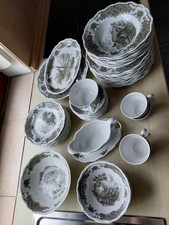 verschiedene Teile Seltmann Weiden Porzellan Rheingau Barock Burgen