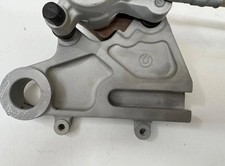 Bremssattelhalter hinten für