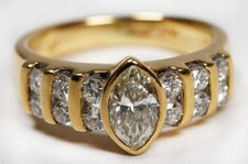 1,01ct Brillant und Navette Diamant Ring 750 Gold VS Gr. 49 Verlobung Luxus