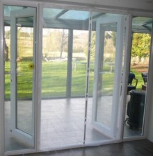 Magnetische Fliegengittertür