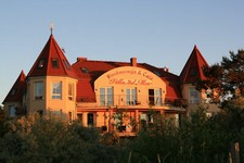 Wellness Wochenende Ostsee Luxus Urlaub Reise 4* Strandhotel SPA Schwimmbad Kind