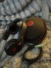 Beats by Dr. Dre Mixr
