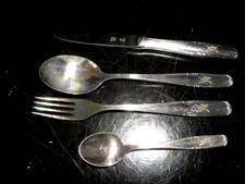 Besteckset 4tlg. Initialen WM