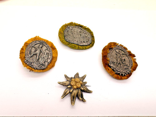 Vintage trachten - 4x,