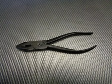 Alte Spezialzange Werkzeug