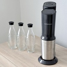 SodaStream Crystal Wassersprudler inkl. 3 Glaskaraffen + CO2-Zylinder