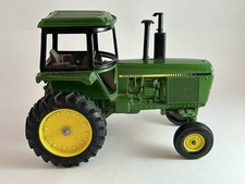 John Deere Ertl Traktor USA