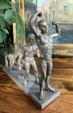 Skulptur Evolution  Affe