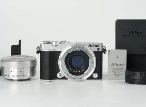 Exc nikon 1 j5 - [exc+++],