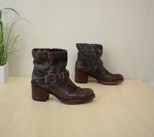 tolle Stiefeletten von YKX &