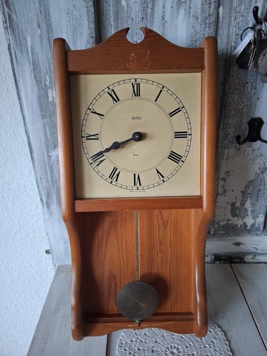 älterer holzwanduhr acctim - Älterer,