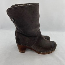 UGG Boots Women 8 Brown