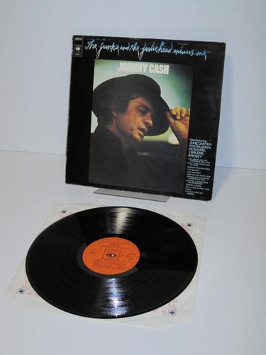 Johnny cash the junkie - cash:,