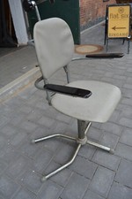 Arzt Stuhl ADMI Zahnarzt HNO