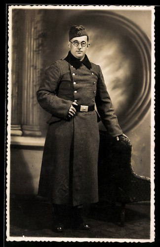 Foto soldat des heeres im - foto-ak,