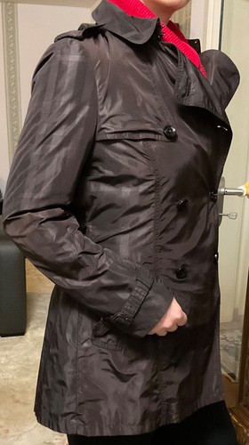 Burberry trenchcoat - burberry,