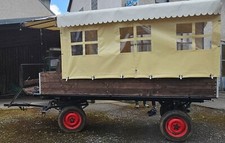 Planwagen / Pferdekutsche / Anhänger / Umzugswagen / Partyanhänger