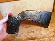 Alter französischer Axtkopf