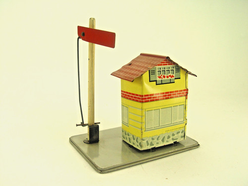 Bahnhäuschen mit signal - signal,