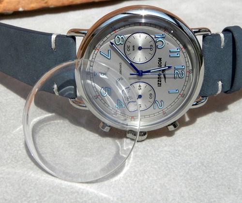 Optisches mineralglas geformt - optisches,