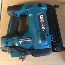 Makita DBN500Z