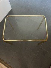 Kleiner Beistelltisch mit