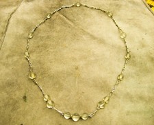 Kette Glasperlen transparent hellrauchgrau, Metallglieder goldfarbig; Länge70cm