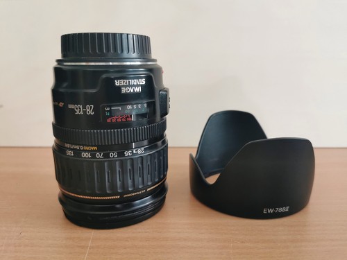 Canon 135 5 6 is - 3.5-5.6, usm