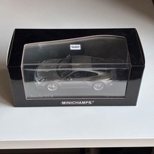 Minichamps 1/43 Porsche 911R