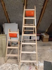 Layher 1059 Holzstehleiter